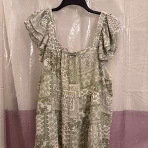 Green and White Patterned Tank Top